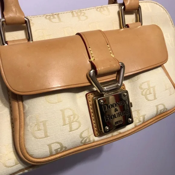 Dooney & Bourke Signature Monogram Cream Tan Canvas & Leather Mix Satchel Bag - Picture 5 of 16